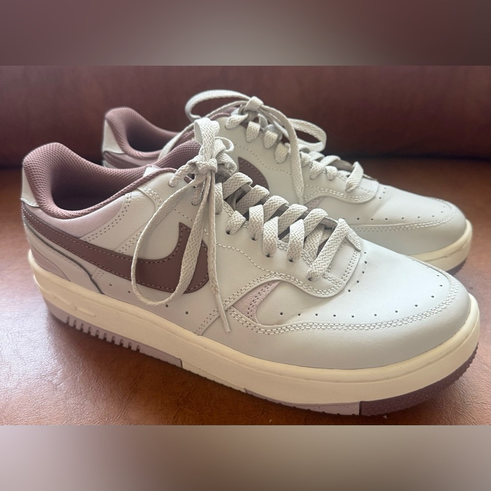 Nike Gamma Force Light Bone Platinum Violet Sneakers Women’s 10 DX9176-001 - Picture 2 of 10
